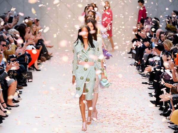 #LFW: Burberry Prorsum Spring 2014