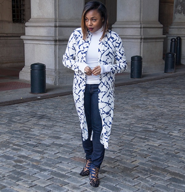 Kela-Walker-Kelas-Kloset-Shirt-Dress-Duster-Layers-Blue-Jeans-White-Turtleneck-Spring-Trend-Glamazonsblog