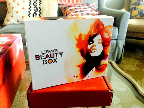 essence-beauty-box-glamazons-blog-2