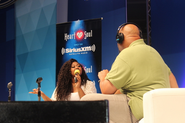 jazmine-sullivan-ford-booth-essence-music-festival-new-orleans-nola-crawl-glamazons-blog