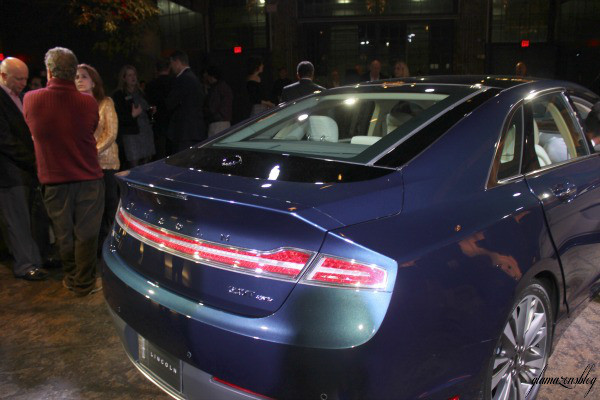 lincoln-mkz-holiday-event-glamazons-blog-3-post