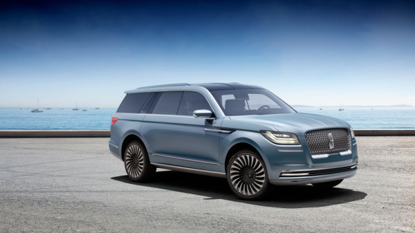 lincoln-navigator-concept-closet-glamazons-blog-2