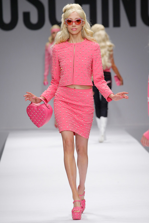 moschino-spring-2015-milan-fashion-week-glamazons-blog-9