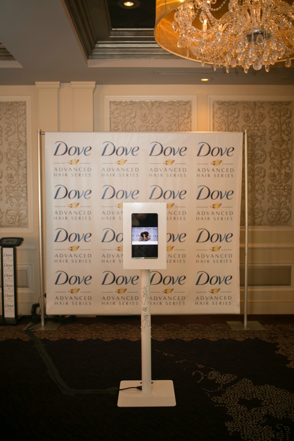 photo-booth-dove-nola-crawl-style-suite-glamazons-blog-2