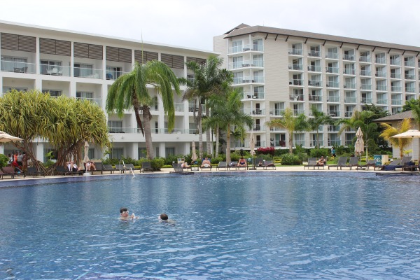 royalton-white-sands-resort-pool-jamaica-montego-bay-glamazons-blog