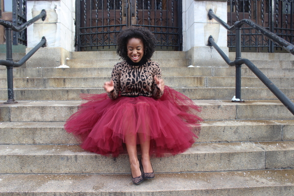 street-style-asos-full-midi-skirt-in-mesh-oxblood-asos-cropped-sweater-with-roll-neck-leopard-just-fab-vivienne-jessica-c-andrews-glamazons-blog-13