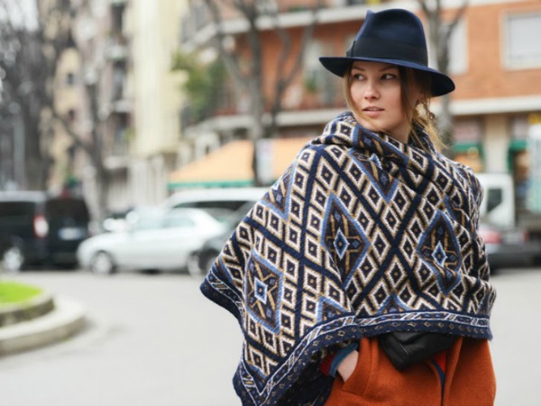 Ask The Glamazons: 5 Ways To Tie a Blanket Scarf