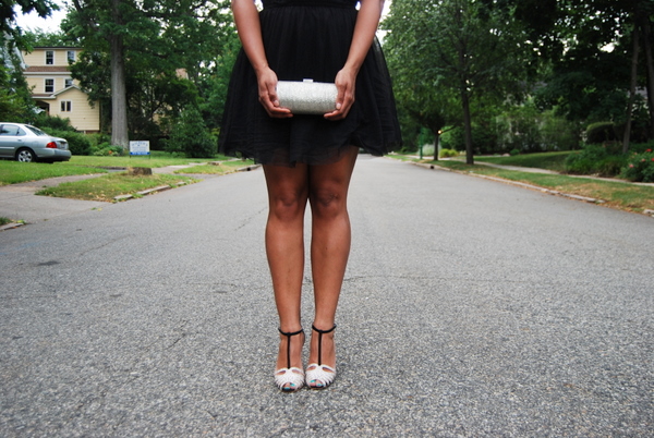 street-style-h-m-i-am-a-beautiful-person-just-fab-new-orleans-stud-t-strap-pumps-tutu-skirt-jessica-c-andrews-17