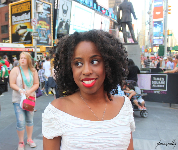 street-style-times-square-white-dress-just-fab-vernon-red-asos-woven-clutch-with-fringing-glamazons-blog-001