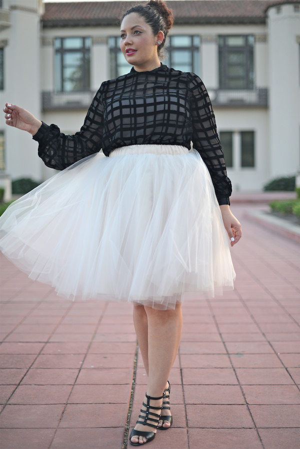 street-style-tutu-tulle-skirt-girl-with-curves-2